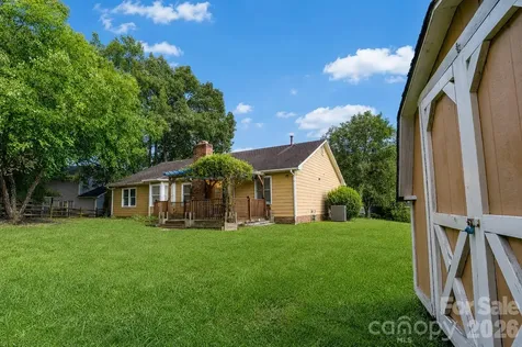 11513 Waterflower Lane Charlotte NC 28262