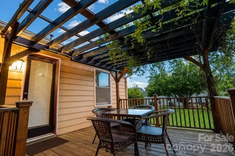 11513 Waterflower Lane Charlotte NC 28262