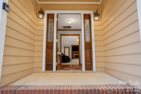 11513 Waterflower Lane Charlotte NC 28262