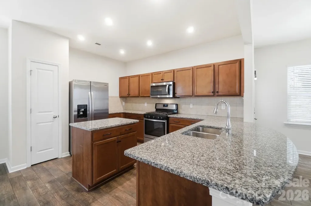 7019 Thornrose Drive Charlotte NC 28210