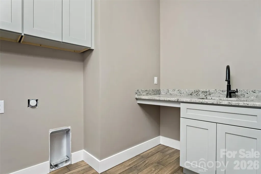 143 Sunny Morning Court Hendersonville NC 28792