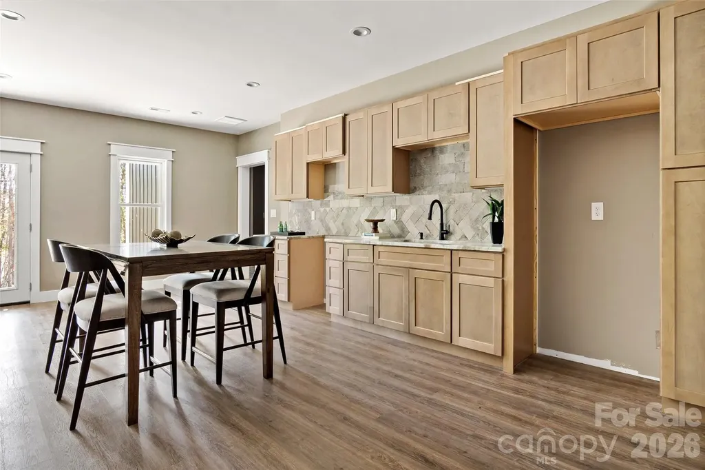 143 Sunny Morning Court Hendersonville NC 28792