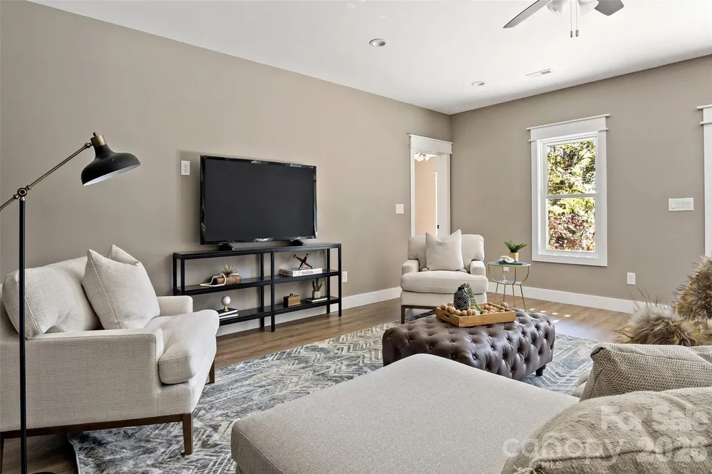 143 Sunny Morning Court Hendersonville NC 28792