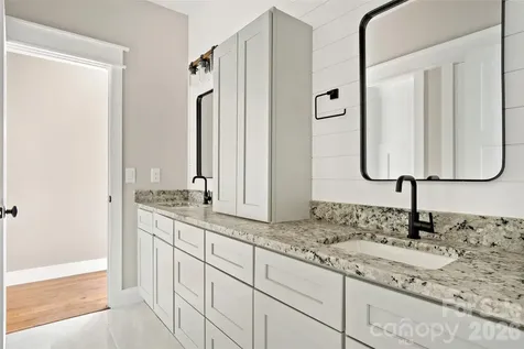 143 Sunny Morning Court Hendersonville NC 28792