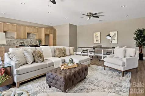 143 Sunny Morning Court Hendersonville NC 28792