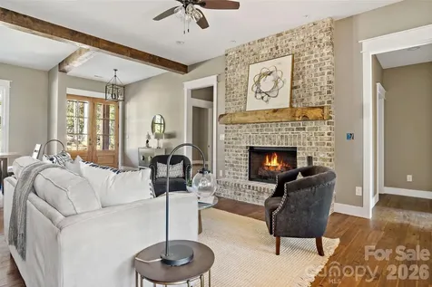 143 Sunny Morning Court Hendersonville NC 28792