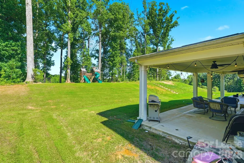 10129 Harvest Gold Drive Charlotte NC 28215