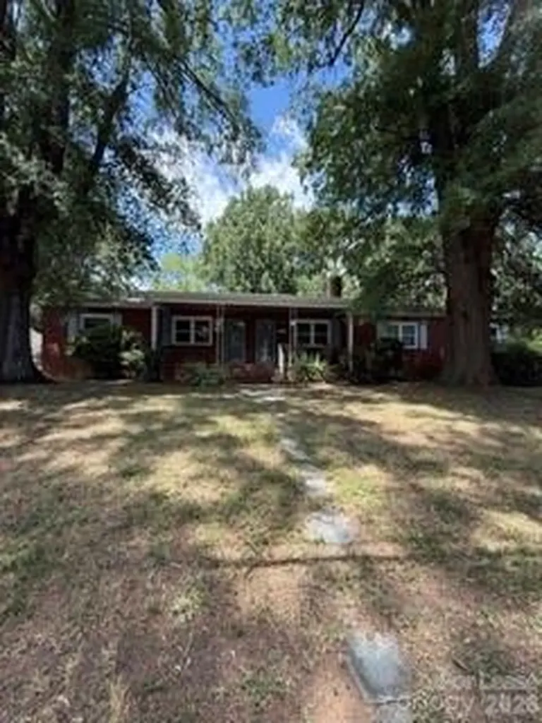 213 Glenwood Drive Mooresville NC 28115