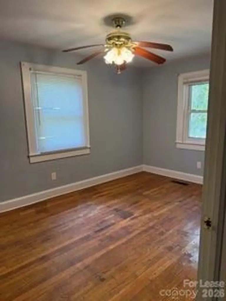 213 Glenwood Drive Mooresville NC 28115