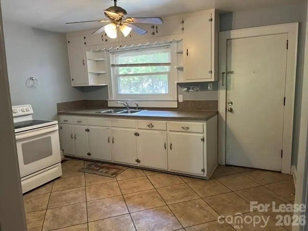 213 Glenwood Drive Mooresville NC 28115