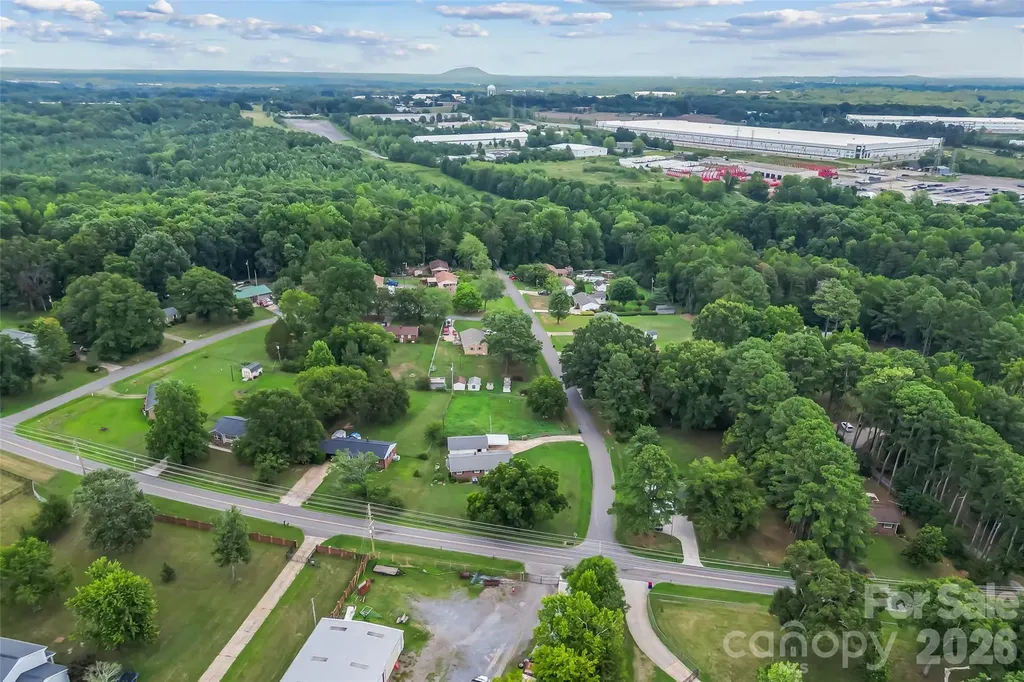 315 Windwood Drive Bessemer City NC 28016