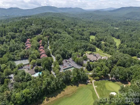 16 Lacoste Drive Hendersonville NC 28739