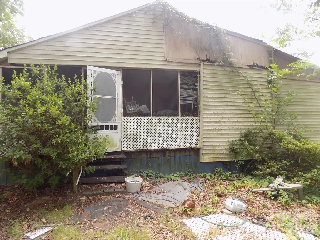 604 W Harrison Avenue Gastonia NC 28052