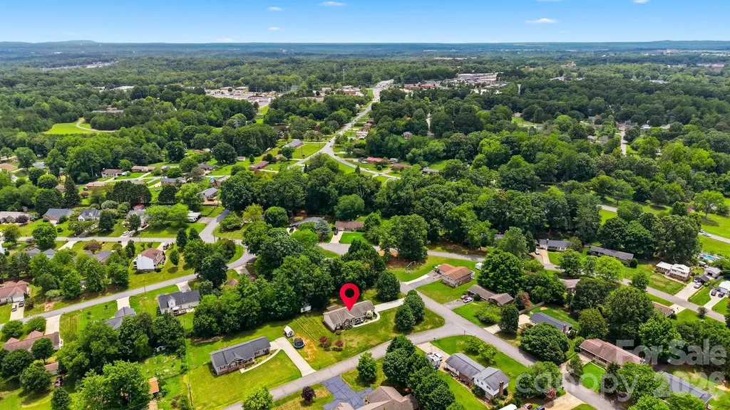 2404 23rd Street Drive NE Hickory NC 28601