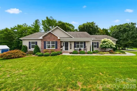 2404 23rd Street Drive NE Hickory NC 28601