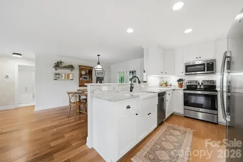 2404 23rd Street Drive NE Hickory NC 28601