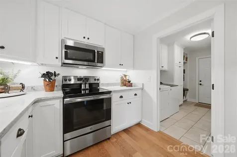 2404 23rd Street Drive NE Hickory NC 28601
