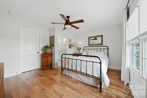 2404 23rd Street Drive NE Hickory NC 28601