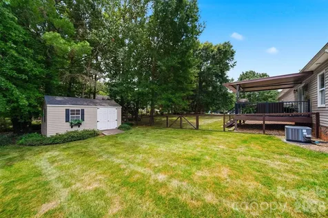 2404 23rd Street Drive NE Hickory NC 28601