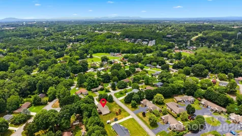 2404 23rd Street Drive NE Hickory NC 28601