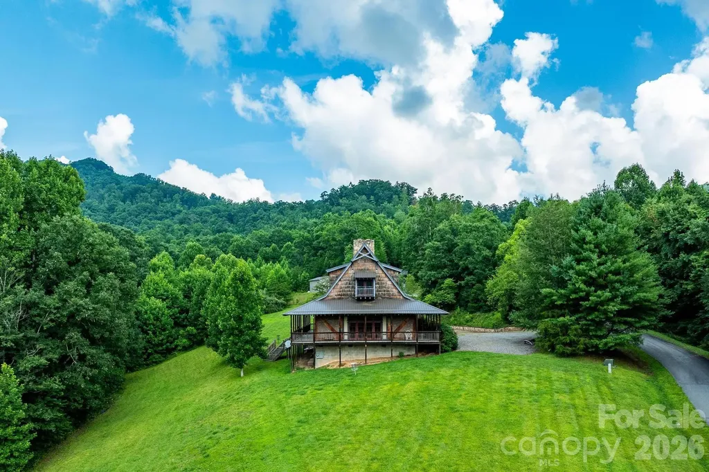 565 Pine Cone Trail Marshall NC 28753