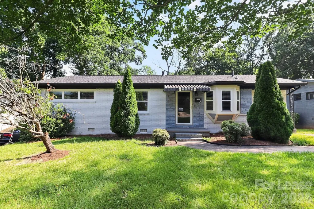 3945 Winfield Drive Charlotte NC 28205