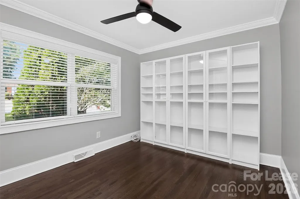 3945 Winfield Drive Charlotte NC 28205