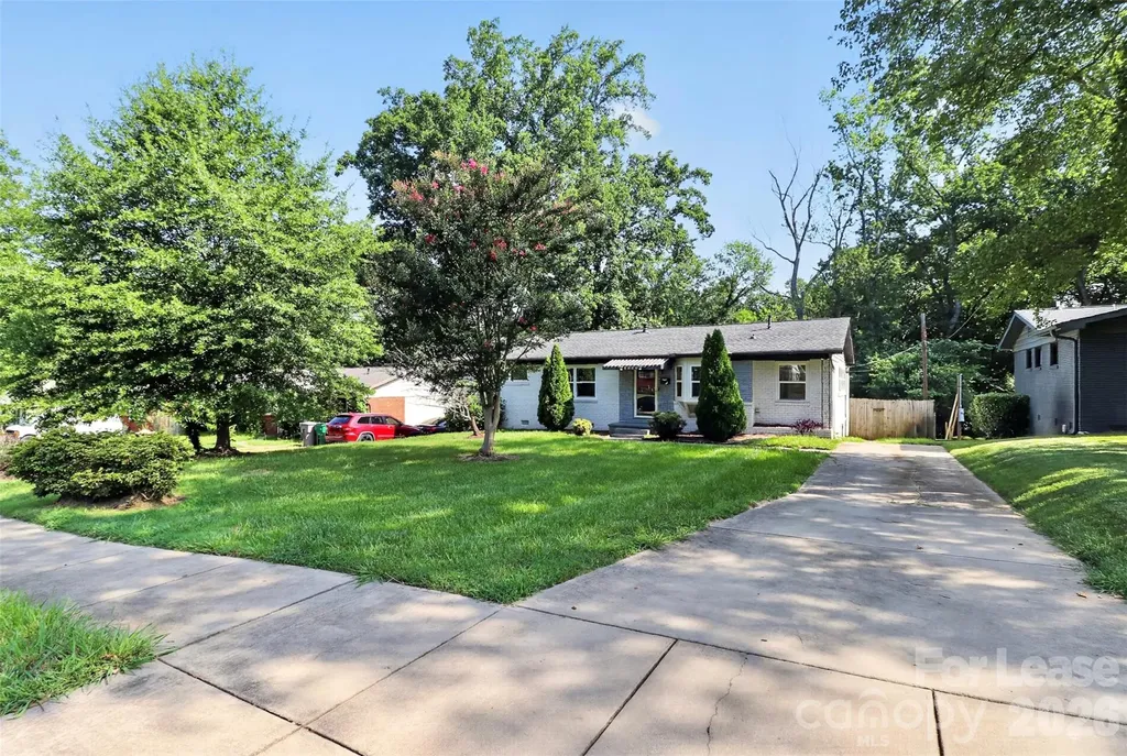3945 Winfield Drive Charlotte NC 28205