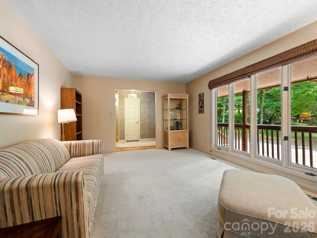 3 High Meadows Drive Candler NC 28715