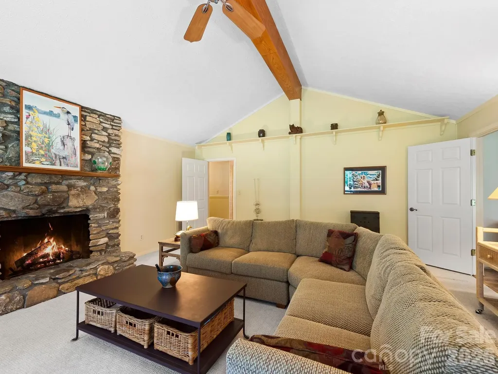 3 High Meadows Drive Candler NC 28715