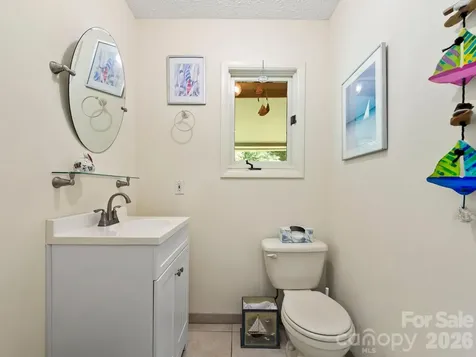 3 High Meadows Drive Candler NC 28715