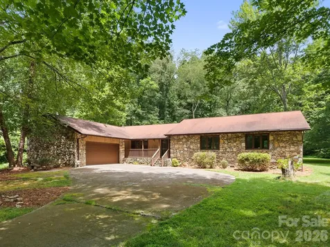 3 High Meadows Drive Candler NC 28715