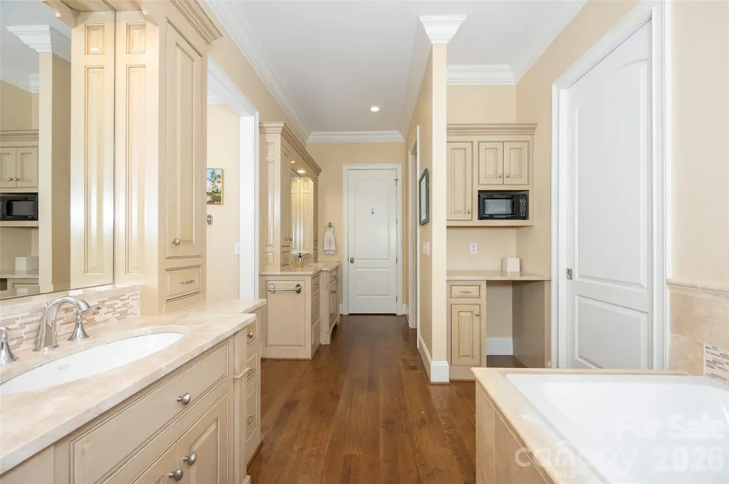 310 James Way Bermuda Run NC 27006