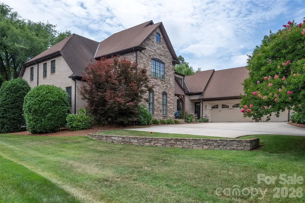 310 James Way Bermuda Run NC 27006