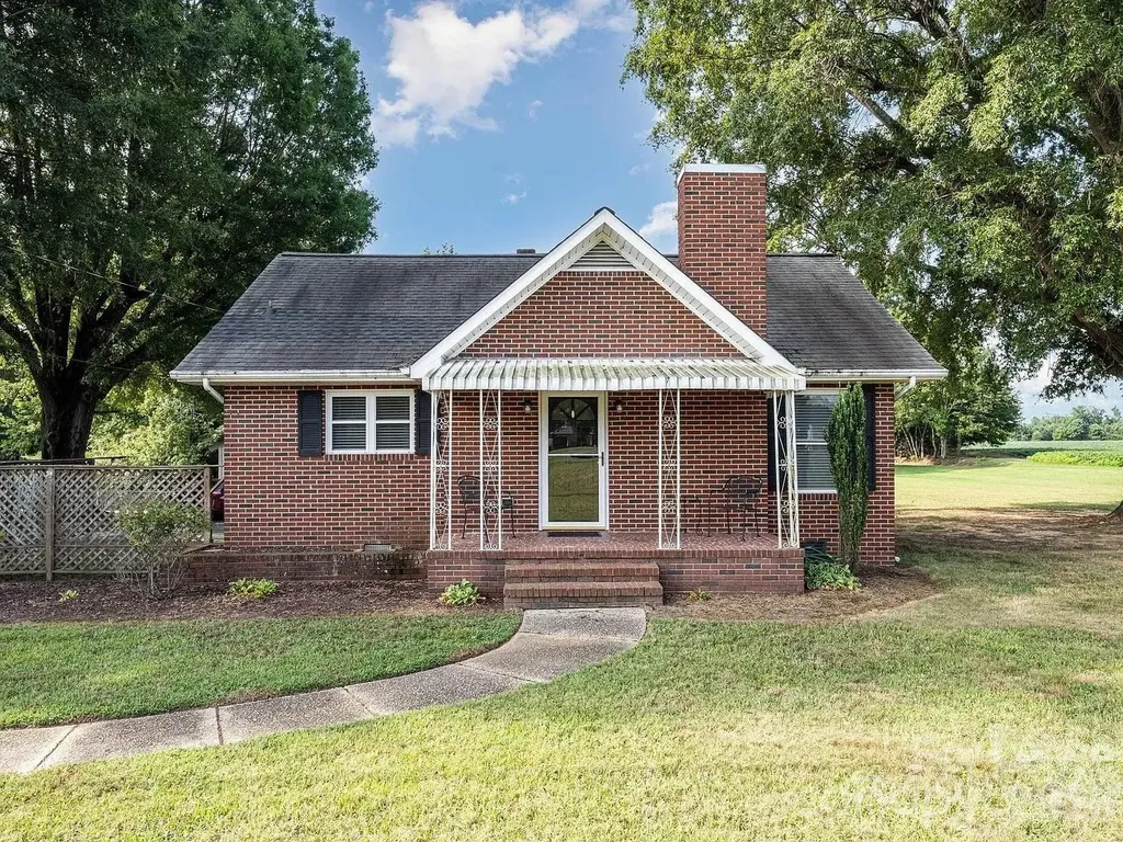 341 Red Cross Road W Oakboro NC 28129