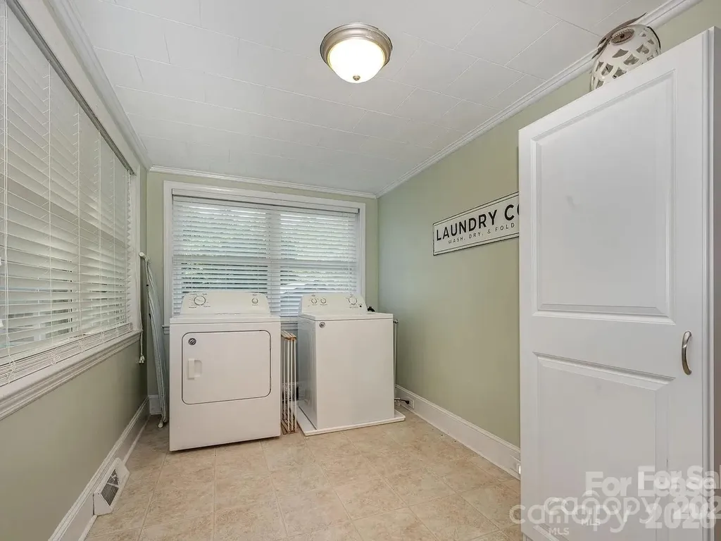 341 Red Cross Road W Oakboro NC 28129