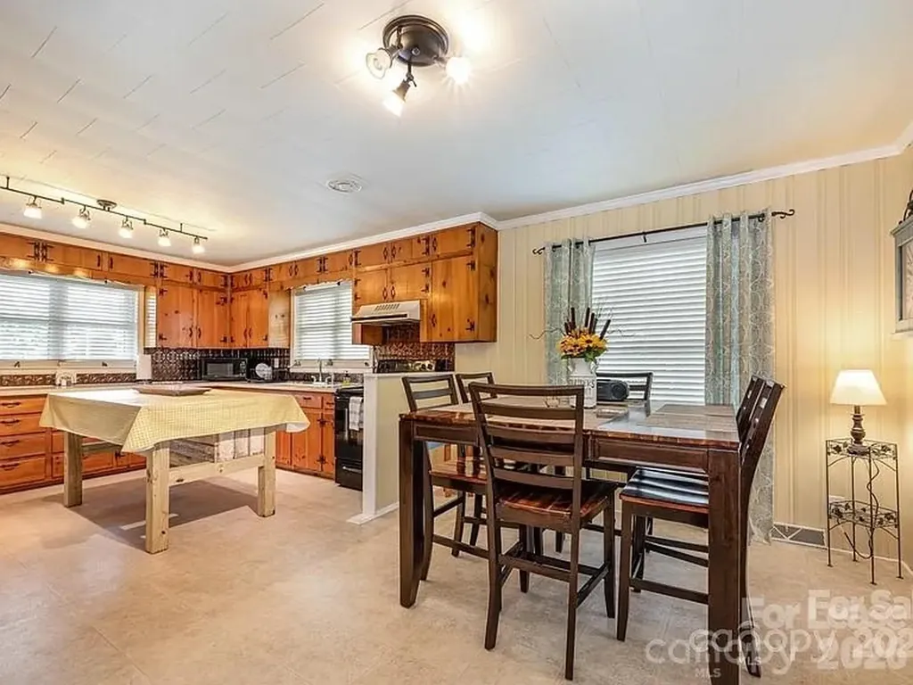 341 Red Cross Road W Oakboro NC 28129