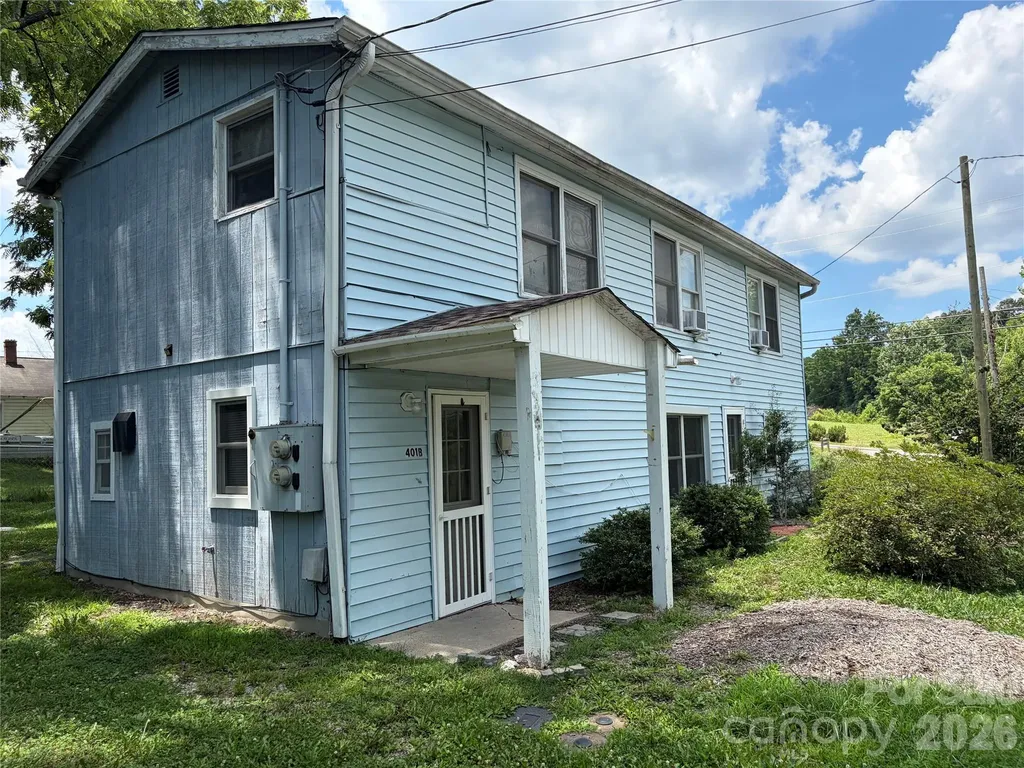 401 N Lakeside Drive Hendersonville NC 28739