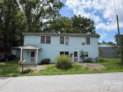 401 N Lakeside Drive Hendersonville NC 28739
