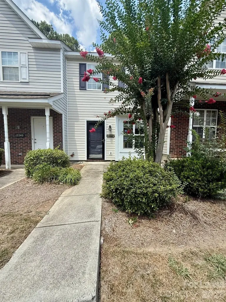15536 Asterwind Court Charlotte NC 28277