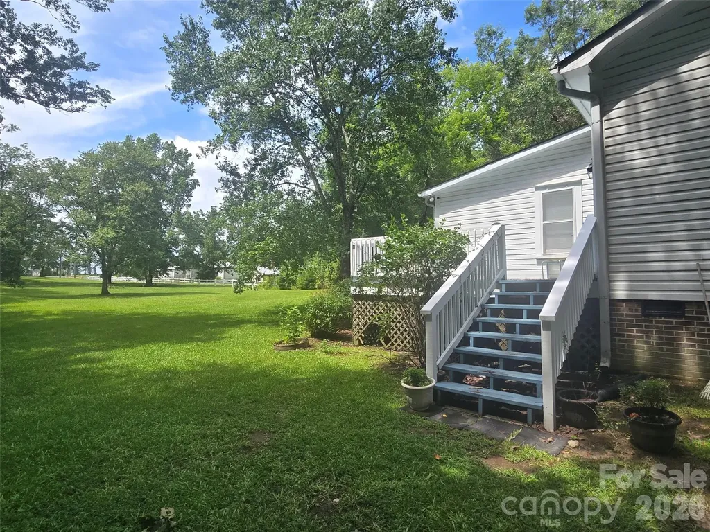 130 Shiloh Road Troy NC 27371
