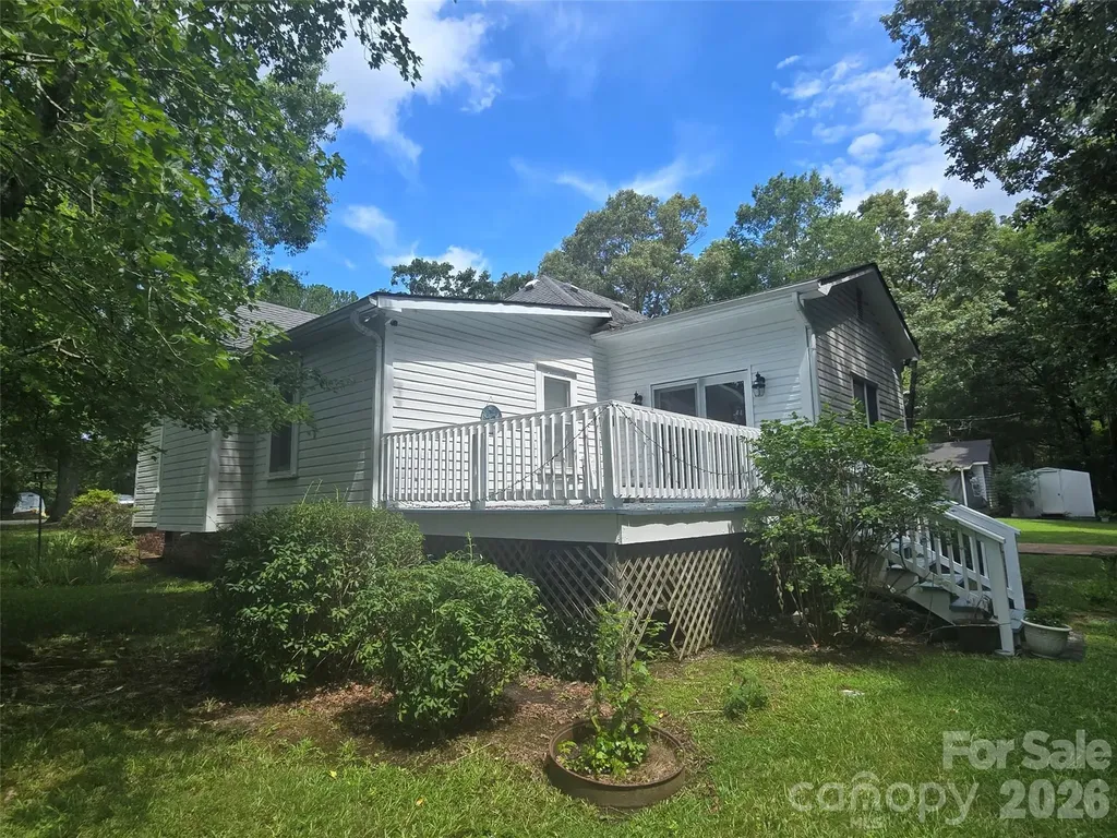130 Shiloh Road Troy NC 27371