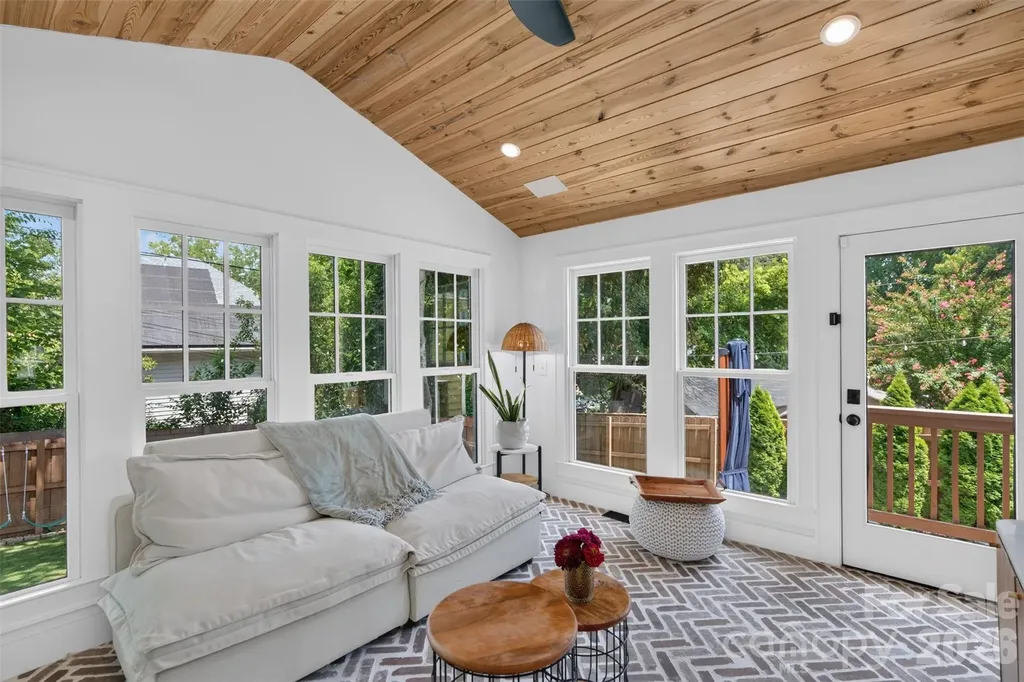 1716 Merriman Avenue Charlotte NC 28203