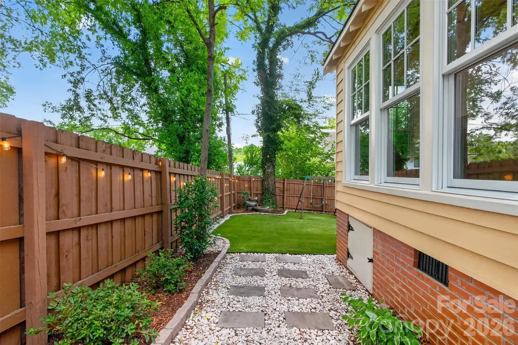 1716 Merriman Avenue Charlotte NC 28203