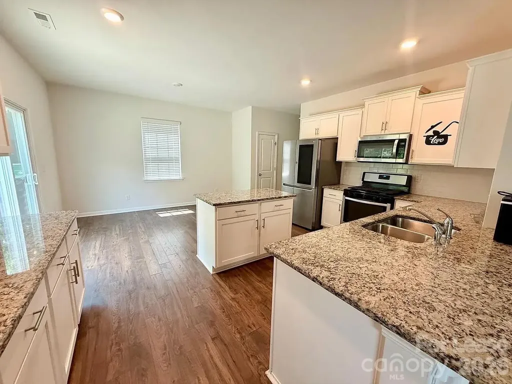 13023 Newburgh Green Drive Charlotte NC 28273