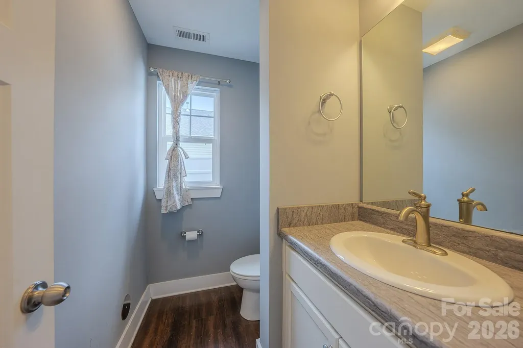 202 Stoney Point Way Candler NC 28715