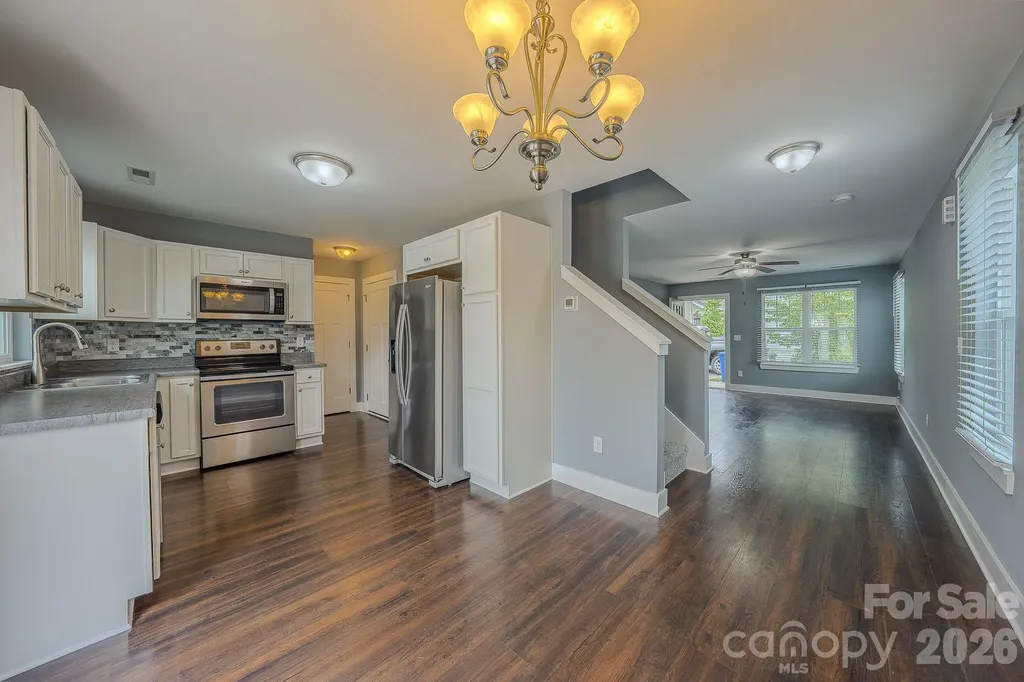202 Stoney Point Way Candler NC 28715