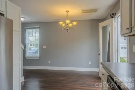 202 Stoney Point Way Candler NC 28715