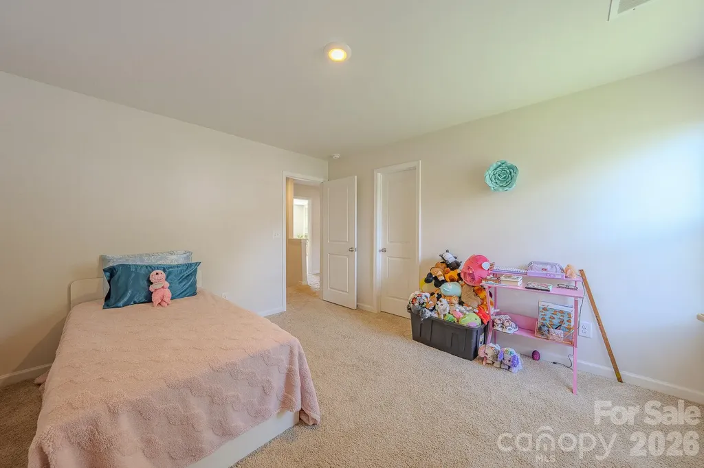 355 Tavernier Lane Candler NC 28715