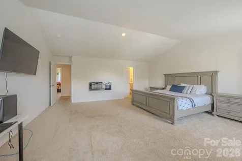 355 Tavernier Lane Candler NC 28715